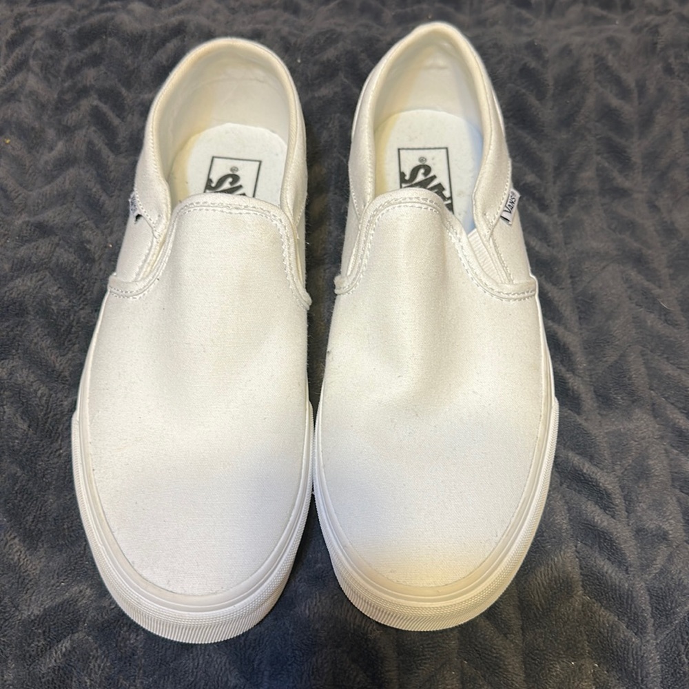 New white slip on Vans